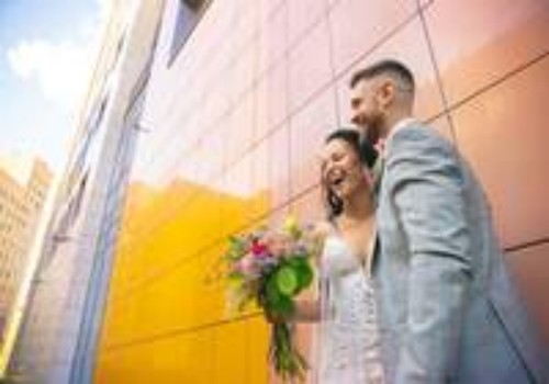 上海侦探：﻿没领结婚证买房可以写两个人的名字吗